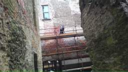 acastle
                          100900.jpg